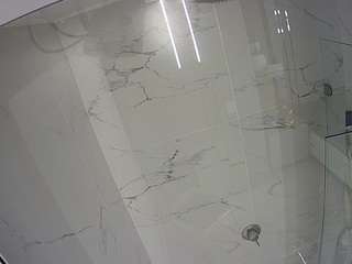 voyeurcam-casa-salsa-bathroom-10