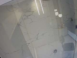 This model is live right now. voyeurcam-casa-salsa-bathroom-10