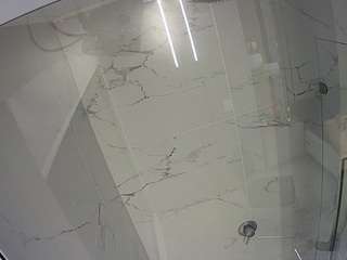 이 모델은 현재 라이브 중입니다. voyeurcam-casa-salsa-bathroom-10