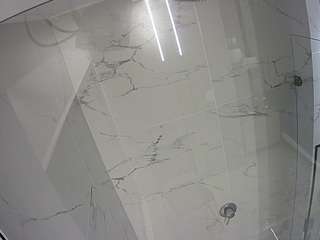 voyeurcam-casa-salsa-bathroom-10