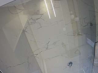 voyeurcam-casa-salsa-bathroom-10