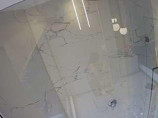 voyeurcam-casa-salsa-bathroom-10