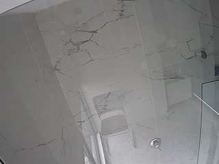 voyeurcam-casa-salsa-bathroom-10