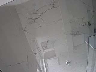 voyeurcam-casa-salsa-bathroom-10