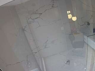 voyeurcam-casa-salsa-bathroom-10