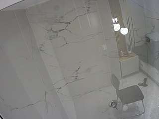 voyeurcam-casa-salsa-bathroom-10
