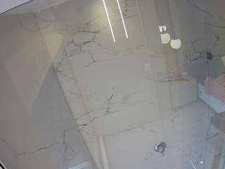 voyeurcam-casa-salsa-bathroom-10