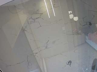 voyeurcam-casa-salsa-bathroom-10