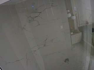 voyeurcam-casa-salsa-bathroom-10