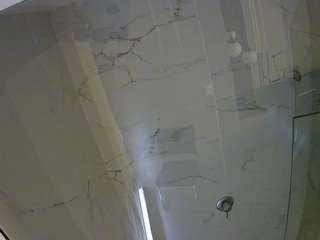 voyeurcam-casa-salsa-bathroom-10