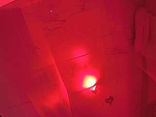voyeurcam-casa-salsa-bathroom-10