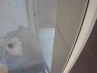 camsoda voyeurcam-casa-salsa-bathroom-11