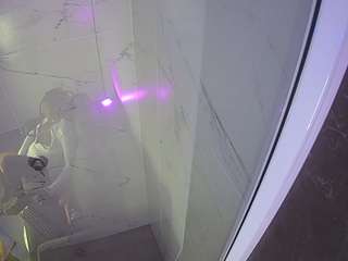 Amas De Casa Desesperadas camsoda voyeurcam-casa-salsa-bathroom-11