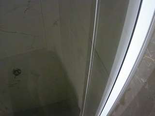 Fergy21 camsoda voyeurcam-casa-salsa-bathroom-11