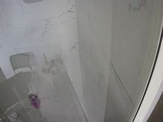 voyeurcam-casa-salsa-bathroom-11