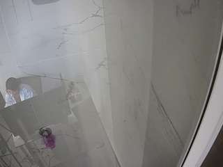voyeurcam-casa-salsa-bathroom-11
