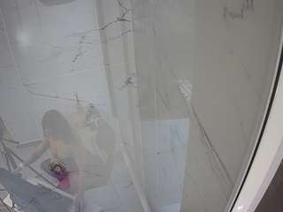 voyeurcam-casa-salsa-bathroom-11