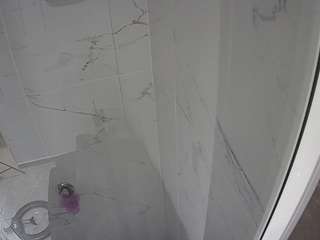 voyeurcam-casa-salsa-bathroom-11