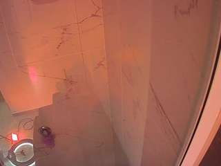voyeurcam-casa-salsa-bathroom-11