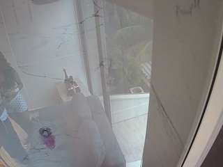 voyeurcam-casa-salsa-bathroom-11