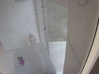 voyeurcam-casa-salsa-bathroom-11