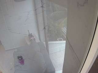 voyeurcam-casa-salsa-bathroom-11