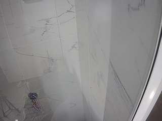 voyeurcam-casa-salsa-bathroom-11