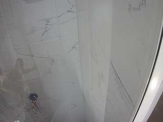 voyeurcam-casa-salsa-bathroom-11
