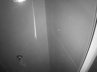 voyeurcam-casa-salsa-bathroom-11