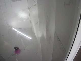 voyeurcam-casa-salsa-bathroom-11