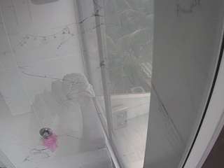 voyeurcam-casa-salsa-bathroom-11