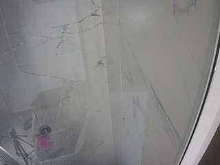 voyeurcam-casa-salsa-bathroom-11
