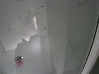 voyeurcam-casa-salsa-bathroom-11