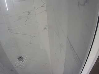 voyeurcam-casa-salsa-bathroom-11