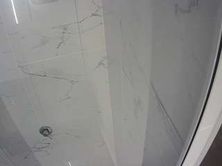 voyeurcam-casa-salsa-bathroom-11