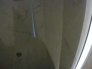 voyeurcam-casa-salsa-bathroom-11