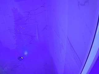 voyeurcam-casa-salsa-bathroom-11