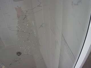 voyeurcam-casa-salsa-bathroom-11