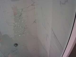 voyeurcam-casa-salsa-bathroom-11