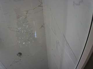 voyeurcam-casa-salsa-bathroom-11