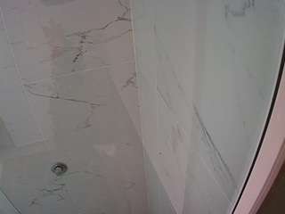 voyeurcam-casa-salsa-bathroom-11