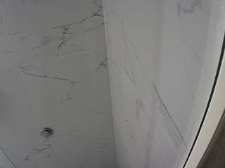 voyeurcam-casa-salsa-bathroom-11