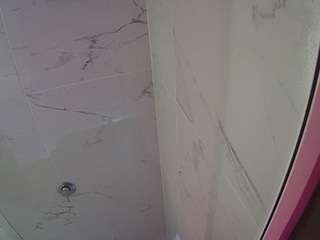 voyeurcam-casa-salsa-bathroom-11