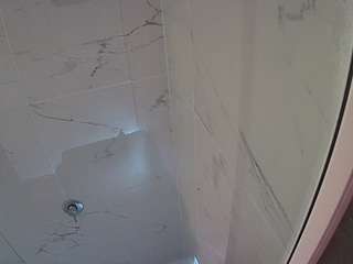voyeurcam-casa-salsa-bathroom-11