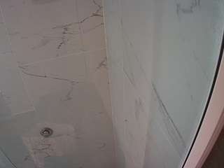 voyeurcam-casa-salsa-bathroom-11