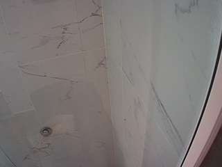 voyeurcam-casa-salsa-bathroom-11