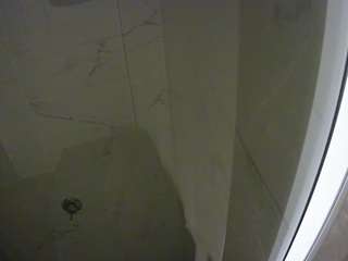 voyeurcam-casa-salsa-bathroom-11