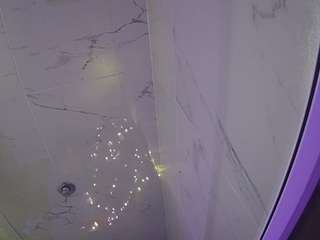 voyeurcam-casa-salsa-bathroom-11