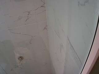 voyeurcam-casa-salsa-bathroom-11