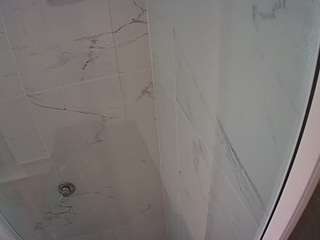 voyeurcam-casa-salsa-bathroom-11